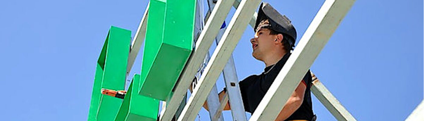 МОНТАЖ РЕКЛАМНЫХ КОНСТРУКЦИЙ МОНТАЖ РЕКЛАМНЫХ КОНСТРУКЦИЙ